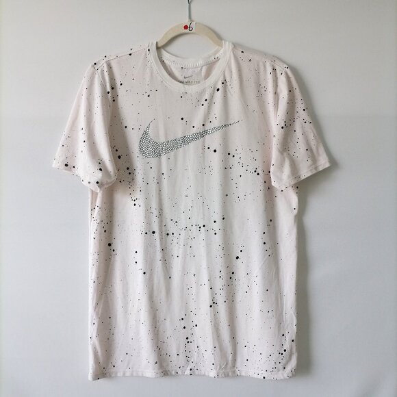 Nike Dri Fit Mens Light Pink Crew Neck Black Dots Print The Nike T-Shirt Size M - Picture 1 of 7